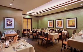 Hilton Fort Wayne At The Grand Wayne Convention Center (Adults Only)